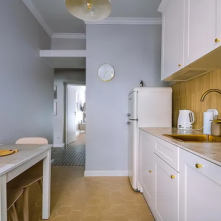 Koszykowa 3 Apartamento *