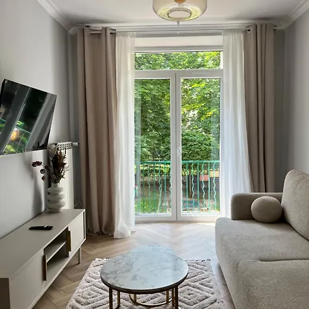 Koszykowa 3 * Warschau